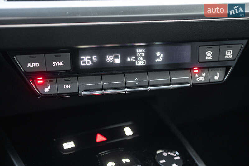 Внедорожник / Кроссовер Audi Q4 e-tron 2021 в Одессе