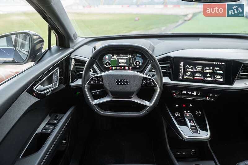 Внедорожник / Кроссовер Audi Q4 e-tron 2021 в Одессе