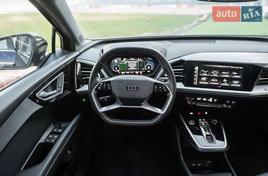 Внедорожник / Кроссовер Audi Q4 e-tron 2021 в 
