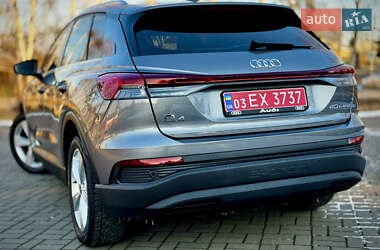 Внедорожник / Кроссовер Audi Q4 e-tron 2023 в 