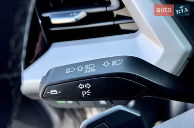 Внедорожник / Кроссовер Audi Q4 e-tron 2023 в 
