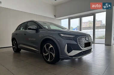 Внедорожник / Кроссовер Audi Q4 e-tron 2023 в Киеве