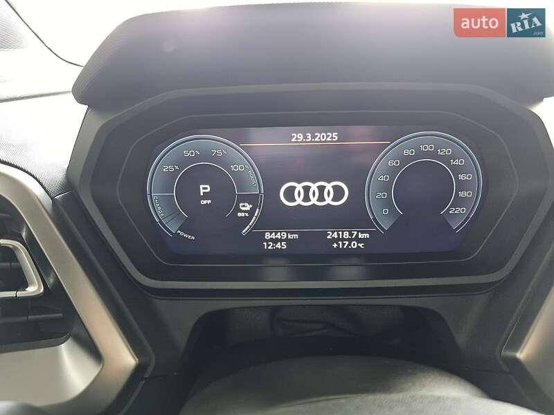 Позашляховик / Кросовер Audi Q4 e-tron 2023 в Харкові
