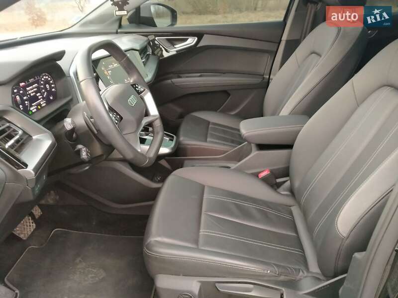 Внедорожник / Кроссовер Audi Q4 e-tron 2021 в Виннице