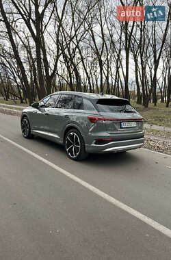 Внедорожник / Кроссовер Audi Q4 e-tron 2023 в Киеве