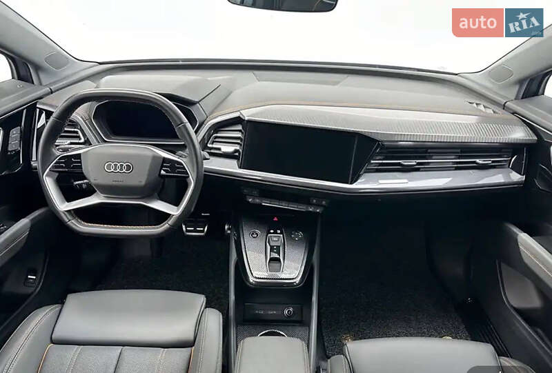 Внедорожник / Кроссовер Audi Q4 e-tron 2023 в Киеве