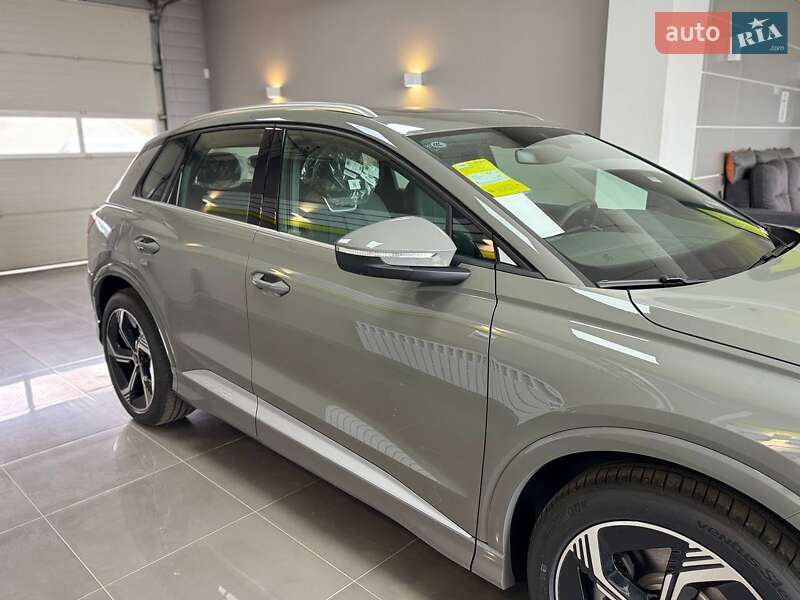 Внедорожник / Кроссовер Audi Q4 e-tron 2025 в Житомире