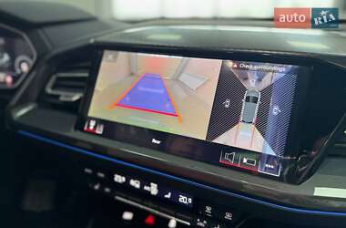 Внедорожник / Кроссовер Audi Q4 e-tron 2025 в 