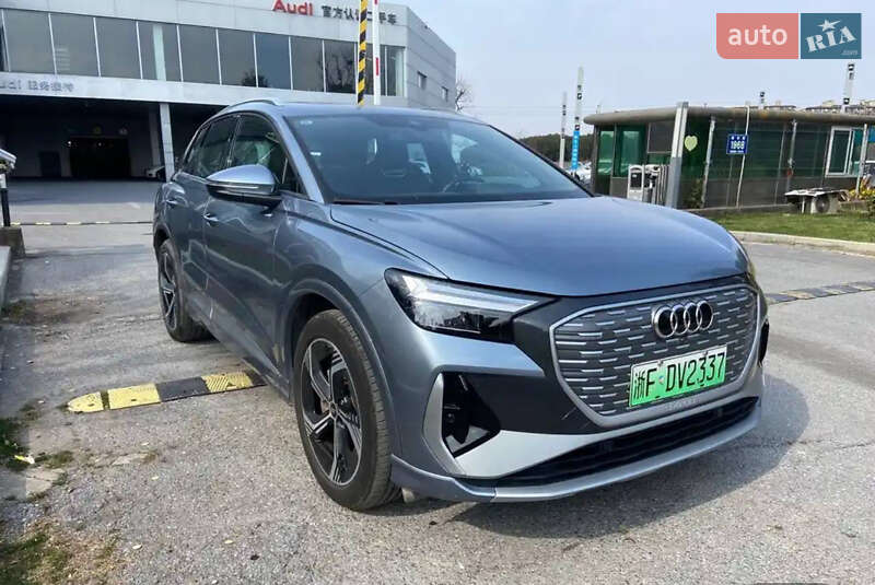 Audi Q4 e-tron 2023