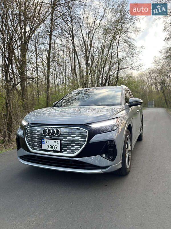 Внедорожник / Кроссовер Audi Q4 e-tron 2023 в Белой Церкви