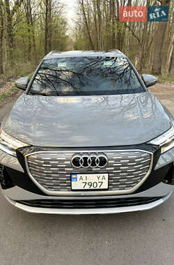 Внедорожник / Кроссовер Audi Q4 e-tron 2023 в 