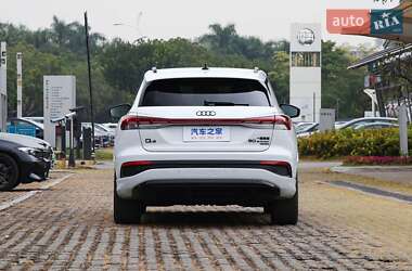 Внедорожник / Кроссовер Audi Q4 e-tron 2025 в 