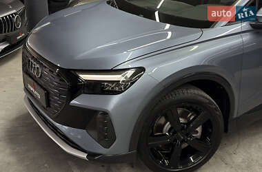 Внедорожник / Кроссовер Audi Q4 e-tron 2024 в 