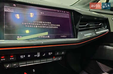 Внедорожник / Кроссовер Audi Q4 e-tron 2023 в 