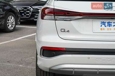 Внедорожник / Кроссовер Audi Q4 e-tron 2025 в 