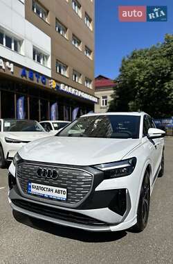 Внедорожник / Кроссовер Audi Q4 e-tron 2025 в 