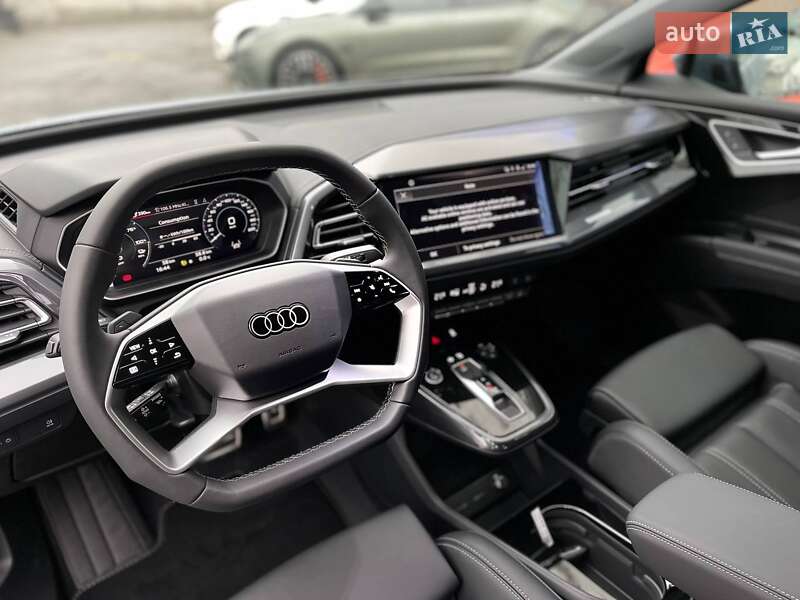 Позашляховик / Кросовер Audi Q4 e-tron 2025 в Києві