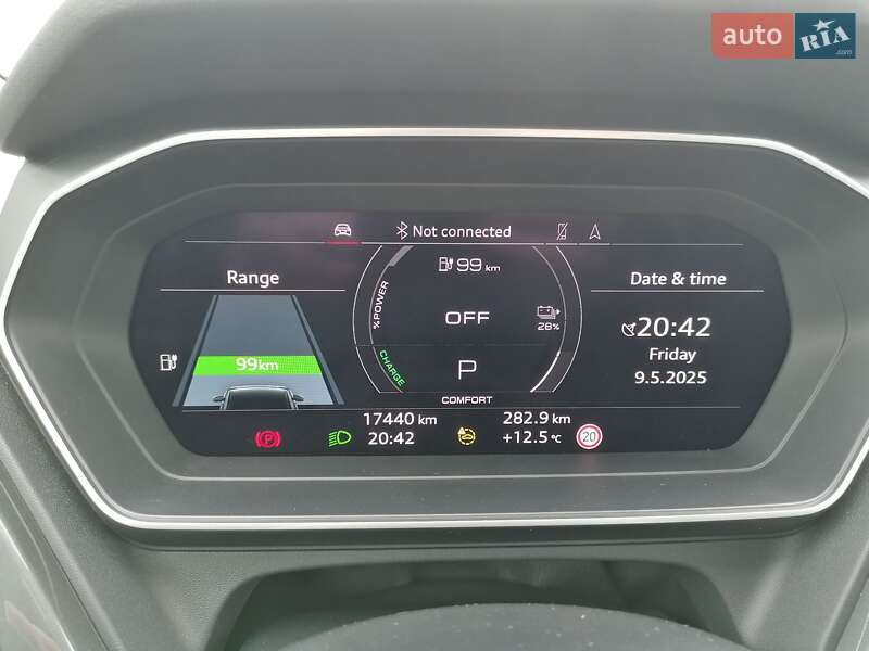 Позашляховик / Кросовер Audi Q4 e-tron 2023 в Мукачевому