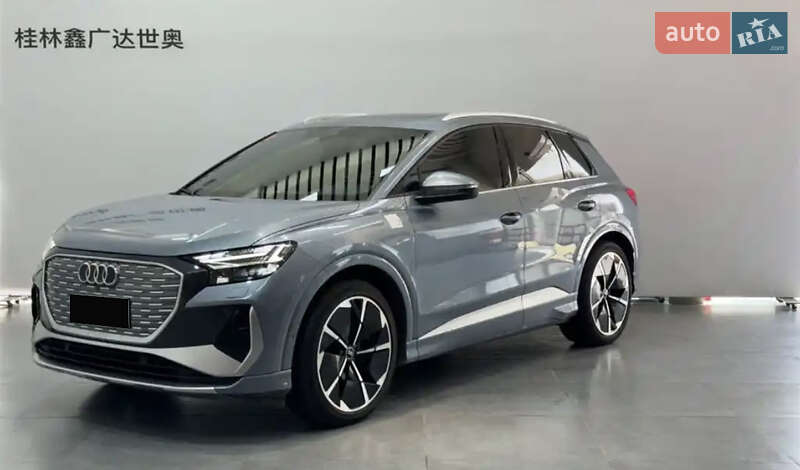 Audi Q4 e-tron 2023