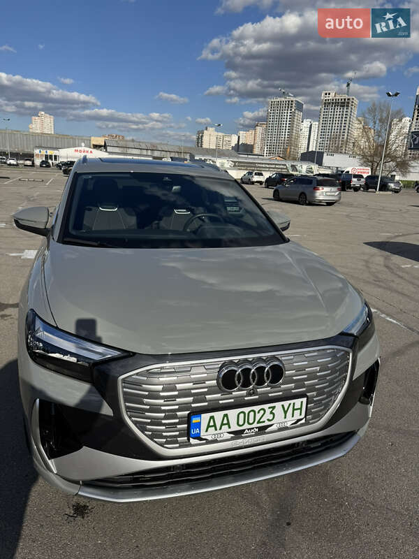 Внедорожник / Кроссовер Audi Q4 e-tron 2023 в Киеве фото 3 Внедорожник / Кроссовер Audi Q4 e-tron 2023 в Киеве