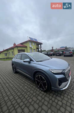 Внедорожник / Кроссовер Audi Q4 e-tron 2023 в Львове