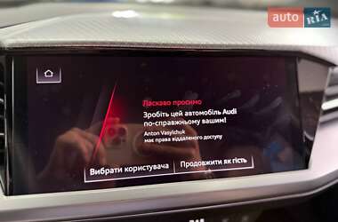 Внедорожник / Кроссовер Audi Q4 e-tron 2022 в 