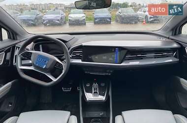 Позашляховик / Кросовер Audi Q4 e-tron 2025 в 