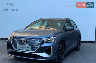 Внедорожник / Кроссовер Audi Q4 e-tron 2023 в Львове