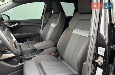 Внедорожник / Кроссовер Audi Q4 e-tron 2021 в 
