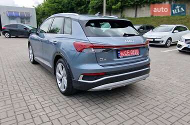 Позашляховик / Кросовер Audi Q4 e-tron 2023 в 