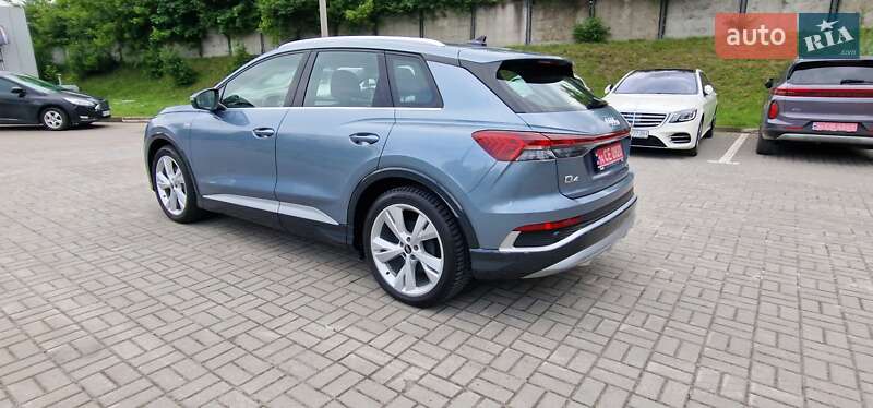 Внедорожник / Кроссовер Audi Q4 e-tron 2023 в Тернополе