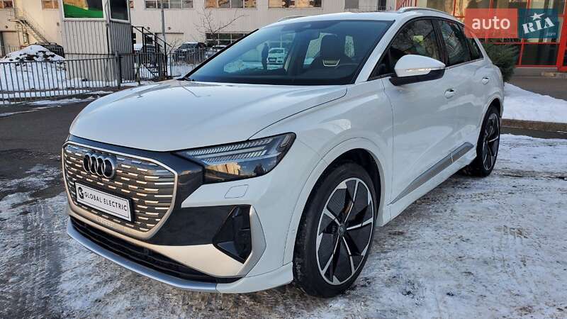 Audi Q4 e-tron 2023