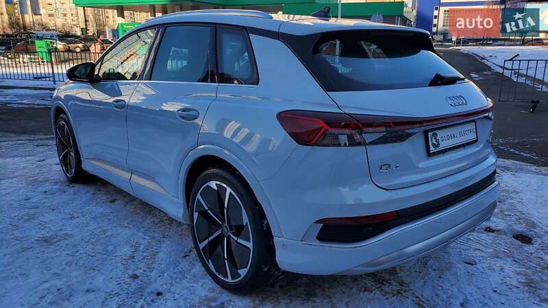 Внедорожник / Кроссовер Audi Q4 e-tron 2023 в Киеве