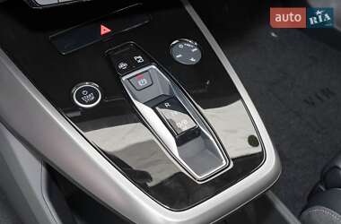 Внедорожник / Кроссовер Audi Q4 e-tron 2025 в 