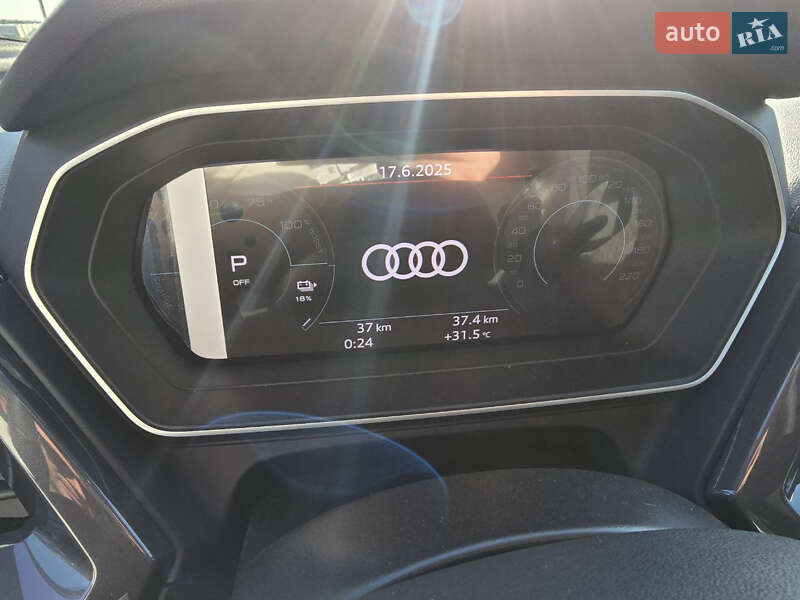 Внедорожник / Кроссовер Audi Q4 e-tron 2025 в Львове