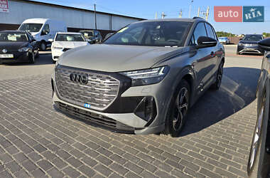 Внедорожник / Кроссовер Audi Q4 e-tron 2025 в Львове