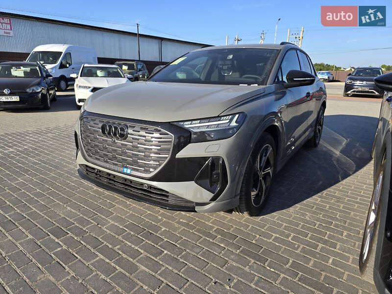 Внедорожник / Кроссовер Audi Q4 e-tron 2025 в 