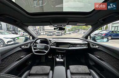 Внедорожник / Кроссовер Audi Q4 e-tron 2023 в 