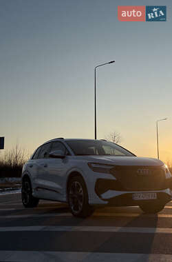 Внедорожник / Кроссовер Audi Q4 e-tron 2023 в Чернигове