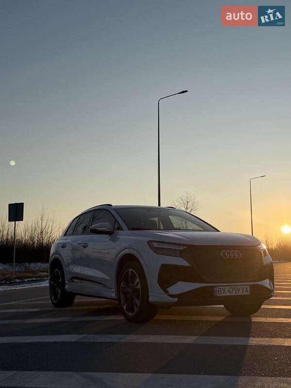 Внедорожник / Кроссовер Audi Q4 e-tron 2023 в Чернигове