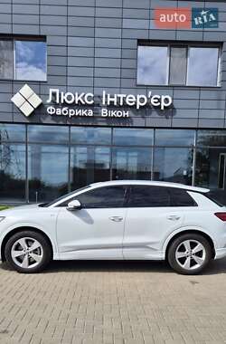 Внедорожник / Кроссовер Audi Q4 e-tron 2023 в Белой Церкви