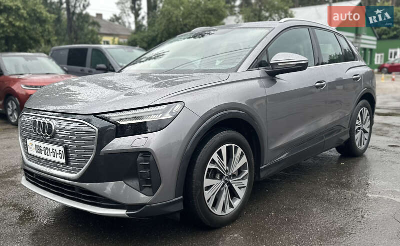 Внедорожник / Кроссовер Audi Q4 e-tron 2021 в 