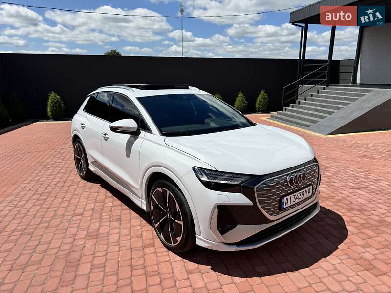 Внедорожник / Кроссовер Audi Q4 e-tron 2022 в Жашкове