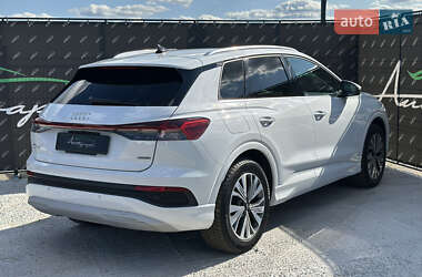 Внедорожник / Кроссовер Audi Q4 e-tron 2024 в 