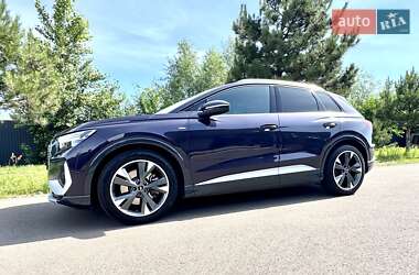 Позашляховик / Кросовер Audi Q4 e-tron 2022 в Києві