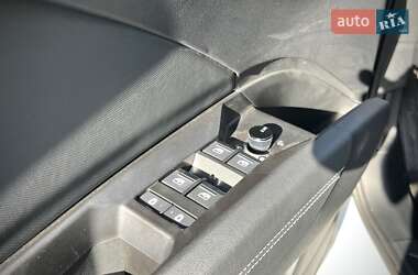 Внедорожник / Кроссовер Audi Q4 e-tron 2024 в 