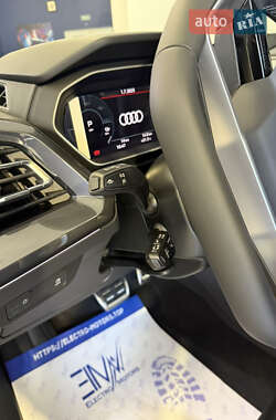 Внедорожник / Кроссовер Audi Q4 e-tron 2025 в 