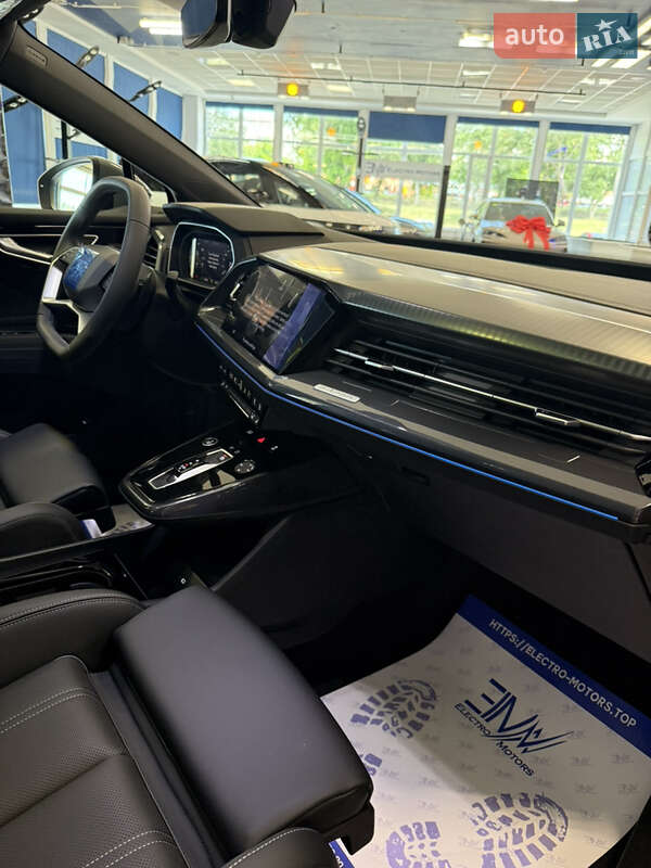 Позашляховик / Кросовер Audi Q4 e-tron 2025 в Кропивницькому