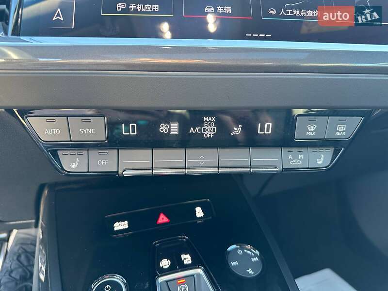 Внедорожник / Кроссовер Audi Q4 e-tron 2023 в Стрые