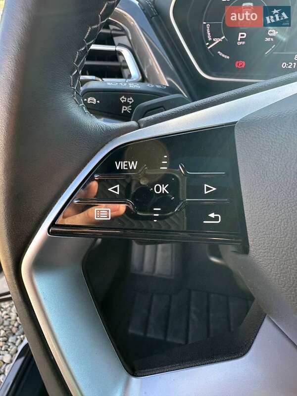 Внедорожник / Кроссовер Audi Q4 e-tron 2023 в Стрые